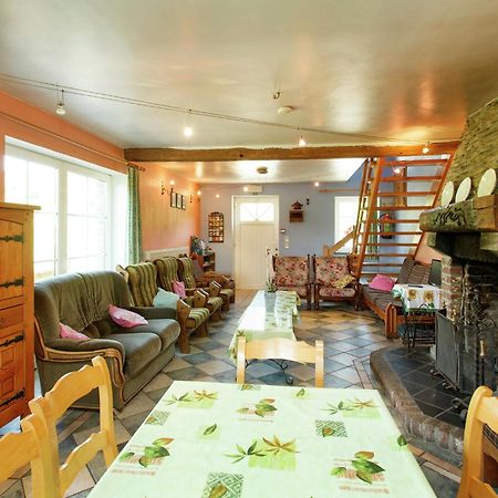 Beautiful Farmhouse In Brisy With Sauna المظهر الخارجي الصورة